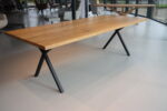 Cartel Living Too Massief Eiken Eettafel Light Oak 240 cm. Direct leverbaar.