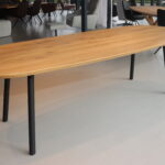 Cartel Living Eettafel Zen met massief eiken blad 260 cm. Direct leverbaar.
