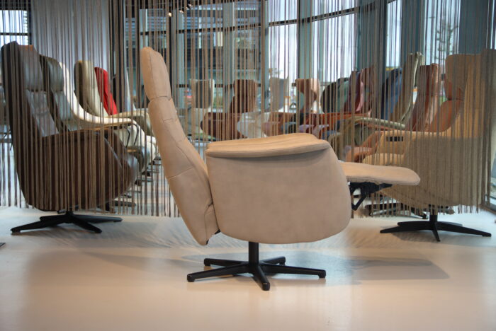 De Toekomst relaxfauteuil New Fabulous Five F3-100 in stof