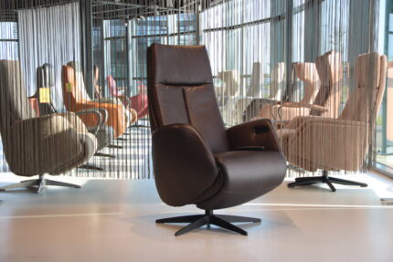 Elektrisch verstelbaar relaxfauteuil / relaxstoel Twice Pro TW-298N in leer met 3 motoren + accu, Stoelverwarming en massage