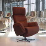 Elektrisch verstelbaar relaxfauteuil in stof Twice Pro TW-269N van De Toekomst met 3 motoren en een accu. Direct leverbaar