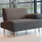 Havee Cloak Pacific fauteuil / loveseat 107 cm breed in ploegstof