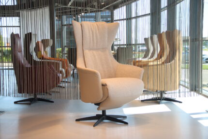 Elektrisch verstelbaar relaxfauteuil / relaxstoel stof/ leer Twinz TW-8091 extra large van Gealux 3 motoren met accu.