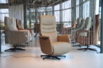 Elektrisch verstelbaar relaxfauteuil / sta op stoel Fabulous5 F3-100N in rundleer van De Toekomst met 2 motoren,
