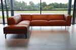 Cartel Living hoekbank Replay variant in leer vintage cognac, direct leverbaar.