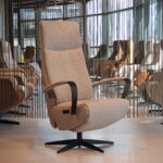 Elektrisch verstelbaar relaxfauteuil Twice TW-265N Stof De Toekomst met 3 motoren en een accu.