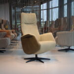 Elektrisch verstelbaar relaxfauteuil Twice Pro TW-226N Combi Stof/Leer De Toekomst 3 motoren met accu Direct Leverbaar.