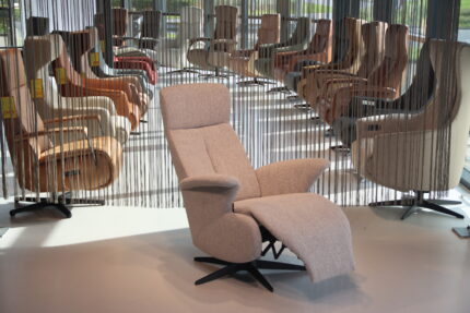 Relaxfauteuil Best Basic manueel met gasveer van De Toekomst. Direct leverbaar.