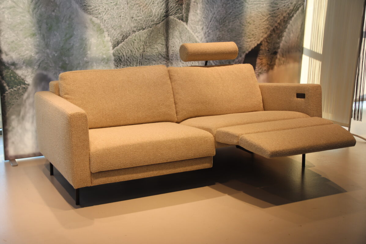 Gealux Levatta 3 zitsbank met relax / relaxbank in stof 205 cm.