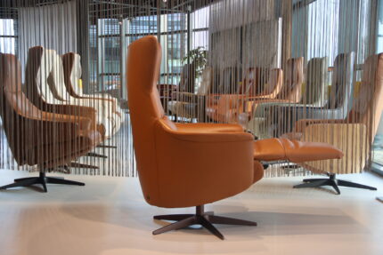 Elektrisch verstelbaar relaxfauteuil / relaxstoel combi. in leer Twinz 8090 van Gealux 3 motoren met accu. Direct leverbaar.