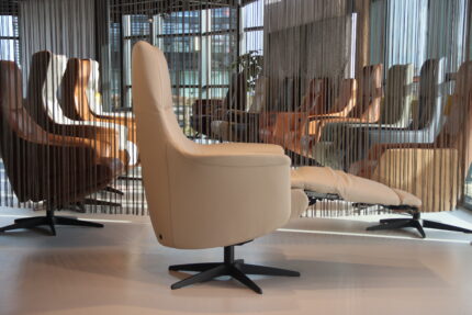 Elektrisch verstelbaar relaxfauteuil / relaxstoel in leer Twinz 8092 van Gealux 3 motoren met accu. Direct leverbaar.