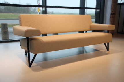 Havee Cloak model Stone 2,5 zits in Ploegstof Twinwool 97, 196 cm breed. Direct leverbaar.