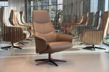 Gealux Basic 8020 design draaifauteuil verstelbaar in leer. Direct leverbaar.