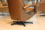 Elektrisch verstelbaar relaxfauteuil/relaxstoel Twice Pro TW-282N van Meubelfabriek De Toekomst in Leer Oasis kleur Bruin met 3 motoren en een accu. Direct leverbaar. - Afbeelding 9