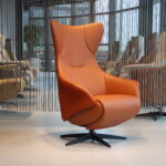 Elektrisch verstelbaar relaxfauteuil/relaxstoel RELAX4U Nova NV-1026N combi. Stof/Leer met 3 motoren en accu. Direct leverbaar.