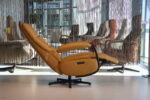 Elektrisch vertselbare Relaxfauteuil/Relaxstoel Feelz FZ-R03A03 met 2 motoren en een accu van De Toekomst in Leer kleur Amber. Direct leverbaar. - Afbeelding 3