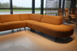 Cartel Living Pom hoekbank 3-delig in stof 310 x 290 cm. Direct leverbaar. - Afbeelding 10