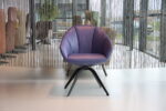 Bijzetfauteuil Levi Gealux draaifunctie met hoge zit in leder Supreme kleur Lavendel. Direct Leverbaar. - Afbeelding 4