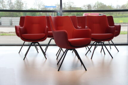 8x Gealux Miami/ Sanne / Gareth / Seattle eetkamerstoel draai in Leer kleur Rood. Direct leverbaar.