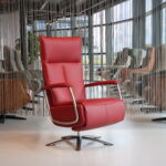 Gealux Relaxfauteuil GLX011-25 Draai manueel verstelbaar in Leer Dino 601 kleur Rood. Direct leverbaar.