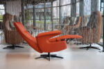 Gealux Relaxfauteuil GLX012-25 Draai manueel verstelbaar in Leer Dino 608 kleur Oranje. Direct leverbaar. - Afbeelding 3