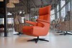 Gealux Relaxfauteuil GLX012-25 Draai manueel verstelbaar in Leer Dino 608 kleur Oranje. Direct leverbaar.