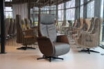 Elektrisch verstelbare relaxfauteuil/relaxstoel Feelz FZ-100 van Meubelfabriek De Toekomst in Leer kleur Antraciet met 2 motoren en een accu. Direct leverbaar.