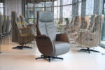 Elektrisch verstelbare relaxfauteuil/relaxstoel Feelz FZ-100 van Meubelfabriek De Toekomst in Leer kleur Antraciet met 2 motoren en een accu. Direct leverbaar. - Afbeelding 2