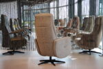 Handmatig verstelbare relaxfauteuil/relaxstoel Feelz FZ-R02A04 van Meubelfabriek De Toekomst in Stof Mito kleur Desert 109. Direct leverbaar. - Afbeelding 6