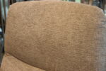 Handmatig verstelbare relaxfauteuil/relaxstoel Feelz FZ-R02A04 van Meubelfabriek De Toekomst in Stof Mito kleur Desert 109. Direct leverbaar.