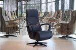 Elektrische verstelbare relaxfauteuil / relaxstoel Roos van Gealux in leer blauw. Direct leverbaar.