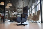 Elektrische verstelbare relaxfauteuil/relaxstoel Dahlia van Meubelfabriek Gealux in Leer Polo 1010kleur blauw. Direct leverbaar.