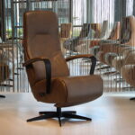 Elektrisch verstelbare relaxfauteuil / relaxstoel Dahlia van Gealux in leer . Direct leverbaar.