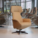 Gealux Arc 8060 modern design relaxfauteuil / relaxstoel in stof met 2 motoren en een accu. Direct leverbaar.