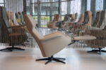 Gealux Arc 8060 modern design relaxfauteuil / relaxstoel in leer met 2 motoren en een accu. Direct leverbaar. - Afbeelding 3