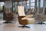 Gealux relaxfauteuil / sta-op-stoel in leer GLX-012-25 maat large 2 motoren met accu. Direct leverbaar.