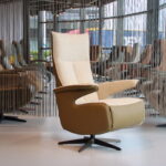 Gealux relaxfauteuil / sta-op-stoel in leer GLX-012-25 maat large 2 motoren met accu. Direct leverbaar.