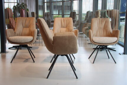 4 x Gealux Lody / Mabach eetkamerstoel met draaifunctie in combi stof. Direct leverbaar.