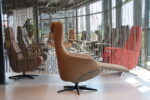 Elektrisch verstelbaar relaxfauteuil/relaxstoel RELAX4U Nova NV-1026N Stof Kleur Bruin van De Toekomst met 3 motoren en accu. Direct leverbaar. - Afbeelding 2
