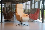 Elektrisch verstelbaar relaxfauteuil / relaxstoel Twinz 8040 XXL in Leer Polo kleur Ivoor van Gealux 3 motoren met accu. Direct leverbaar.