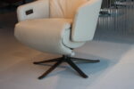 Elektrisch verstelbaar relaxfauteuil / relaxstoel Twinz 8040 XXL in Leer Polo kleur Ivoor van Gealux 3 motoren met accu. Direct leverbaar.