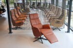 Elektrisch verstelbaar relaxfauteuil / relaxstoel voor lange mensen Twice Pro Plus TW-227N van Meubelfabriek De Toekomst in leer met 3 motoren en een accu. Direct leverbaar. - Afbeelding 8