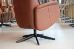 Elektrisch verstelbaar relaxfauteuil / relaxstoel voor lange mensen Twice Pro Plus TW-227N van Meubelfabriek De Toekomst in leer met 3 motoren en een accu. Direct leverbaar. - Afbeelding 10