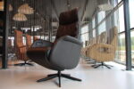 Elektrisch verstelbaar relaxfauteuil / relaxstoel voor lange mensen Twice Pro Plus TW-227N van Meubelfabriek De Toekomst in leer zwart met 3 motoren en een accu. Direct leverbaar. - Afbeelding 12