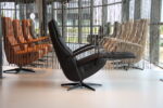 Elektrisch verstelbaar relaxfauteuil / relaxstoel Twice Pro TW-218N van De Toekomst leer zwart met 3 motoren en een accu. Direct leverbaar. - Afbeelding 3