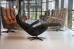 Elektrisch verstelbaar relaxfauteuil / relaxstoel Twice Pro TW-218N van De Toekomst leer zwart met 3 motoren en een accu. Direct leverbaar. - Afbeelding 5