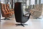 Elektrisch verstelbaar relaxfauteuil / relaxstoel Twice Pro TW-218N van De Toekomst leer zwart met 3 motoren en een accu. Direct leverbaar. - Afbeelding 8