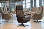 Elektrisch verstelbaar relaxfauteuil / relaxstoel Twice Pro TW-218N Large van De Toekomst leer zwart met 3 motoren en een accu. Direct leverbaar.