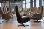 Elektrisch verstelbaar relaxfauteuil / relaxstoel Twice Pro TW-218N Medium van De Toekomst leer zwart met 3 motoren en een accu. Direct leverbaar.