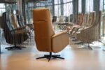 Elektrisch verstelbaar relaxfauteuil / relaxstoel Twice Pro TW-227N Large van Meubelfabriek De Toekomst in leer met stof, 3 motoren en een accu. Direct leverbaar. - Afbeelding 8